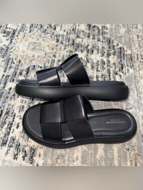 Vegabond chunky Black leather slip on sandals 9